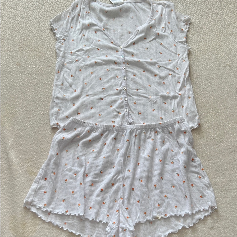 White Floral Women's Sleepwear Set